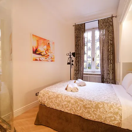 Ad Un Passo Da San Pietro Apartment